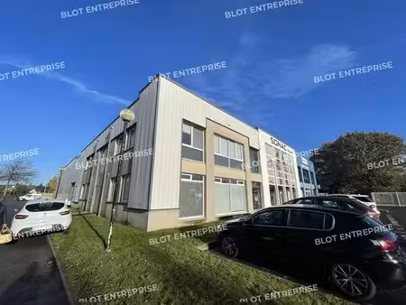 location bureaux 260 m²