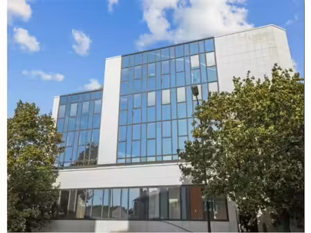 location bureaux 181 m² à 1 102 m²