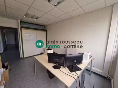 location bureaux 13 m²