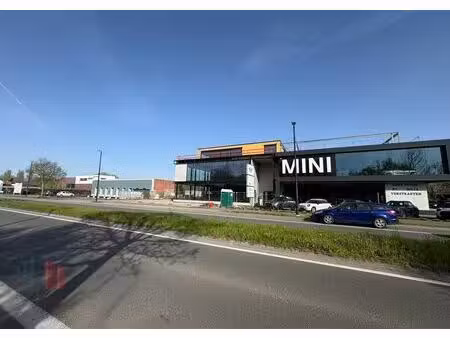 commercieel te huur in sint-denijs-westrem