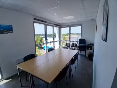 location bureaux 55 m²