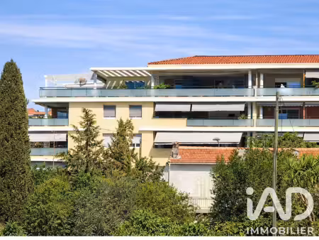 appartement à saint-raphaël (83700)