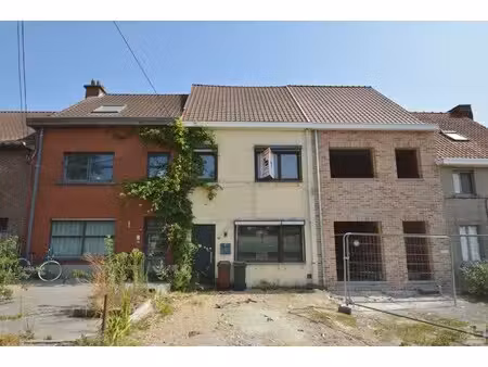 huis te koop in ronse met 4 slaapkamers