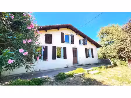 vente maison 4 pièces 127 m² à mugron (40250)  140 000 €