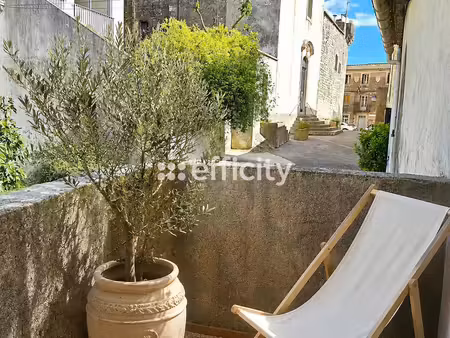 maison 7 pièces - 186 m²