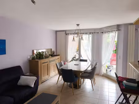 location appartement 4 pièces 79 m² à vif (38450)