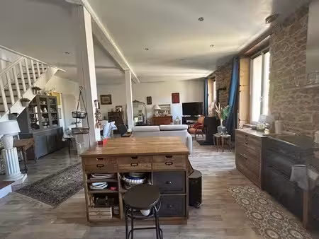 vente maison 7 pièces 212 m² à bourg-de-thizy (69240)  175 000 €