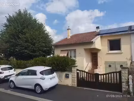 vente maison 4 pièces 75 m² à riom (63200)  225 000 €
