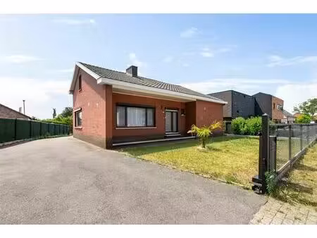 maison à vendre à moleneindeweg 8 zonhoven (rbw62342)