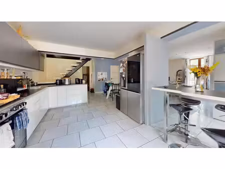 vente maison 4 pièces 152 m² à le chambon-feugerolles (42500)  285 000 €