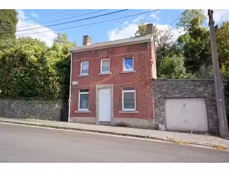 agréable maison rénovée avec jardin !