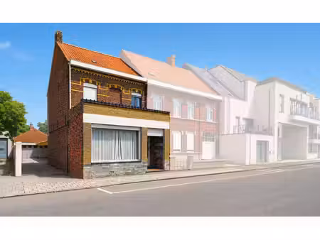 projet de rénovation avec entrepôt et grand jardin