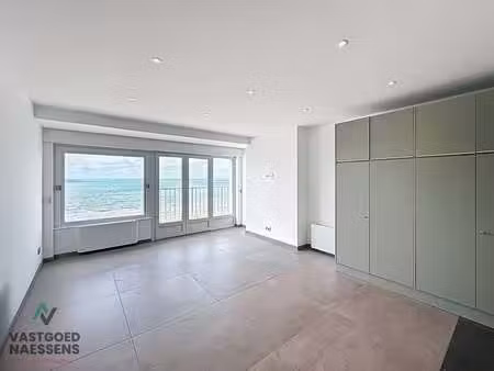 appartement à louer à oostende € 750 (lquce) - vastgoed naessens | zimmo