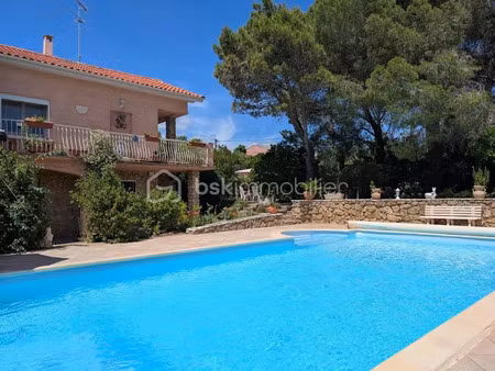 vente propriété 7 pièces 176.5 m² à laurens (34480)  409 000 €