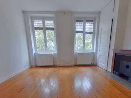 location appartement 3 pièces 68 m² à lyon 4 (69004)