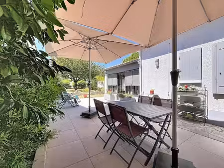 vente maison 4 pièces 127 m² à la rochelle (17000)  789 900 €