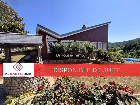 très belle maison avec vues et un étang