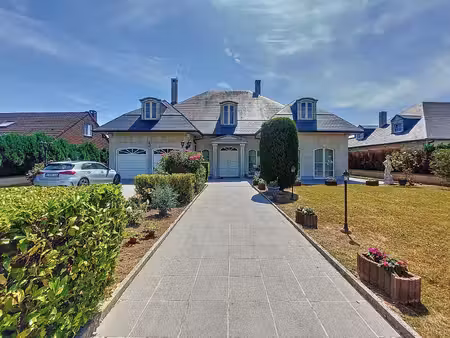 maison à vendre avec garage et terrasse   wanfercée-baulet (vbe53991)