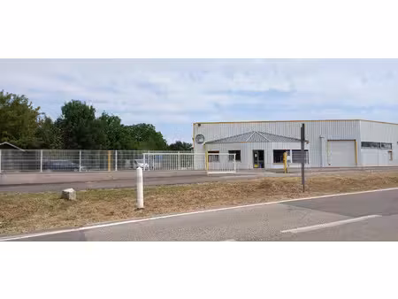 vente local industriel 2000 m² vesoul (70000)