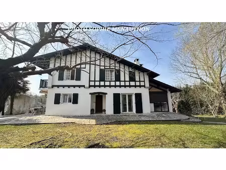 vente maison 6 pièces 180 m² à urcuit (64990)  819 000 €