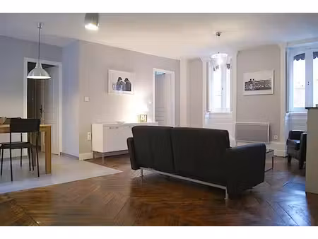 location appartement 2 pièces 50 m² à lyon 2 (69002)