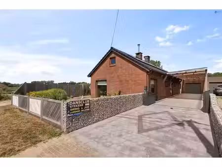 bungalow à vendre à heistraat 112 stekene (rbw62688)
