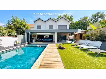 vente maison 8 pièces 320 m² à dax (40100)  1 295 000 €