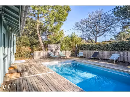 maison de luxe à vendre dans le quartier le moulleau-les abatilles