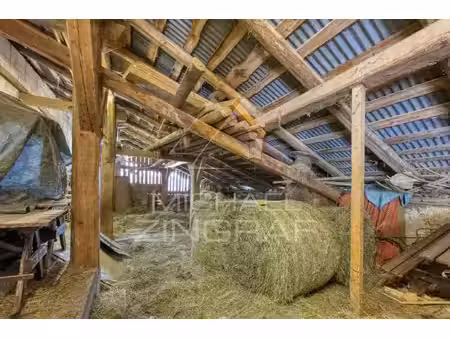 ferme à vendre à demi-quartier