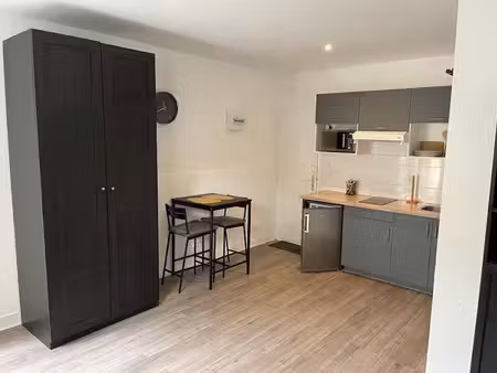 location meublée appartement 1 pièce 24 m² à douvres-la-délivrande (14440)  500 €