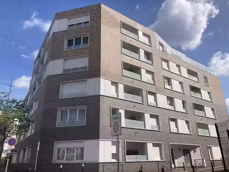 location appartement 2 pièces 41 m² à nanterre (92000)  1 260 €