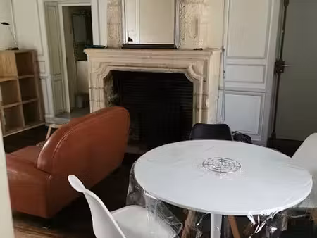 location meublée appartement 2 pièces 42 m² à perigueux (24000)  525 €