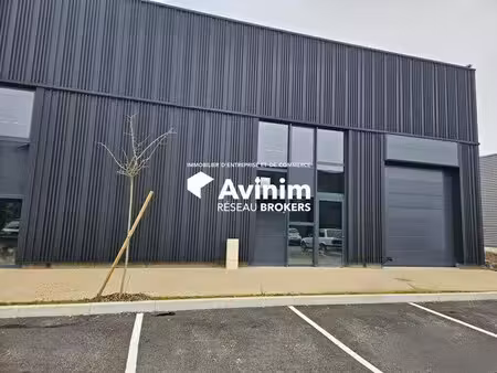 location local d’activités trevoux 01600 303m²