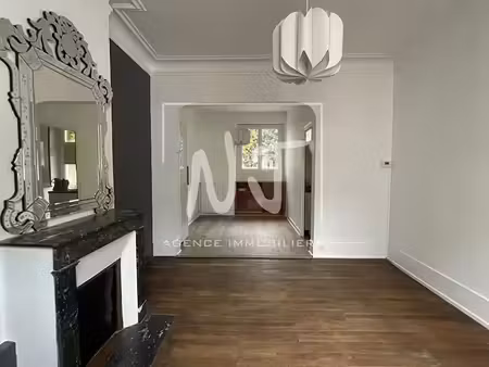 location maison 5 pièces 89 m² à angers (49000)  1 350 €