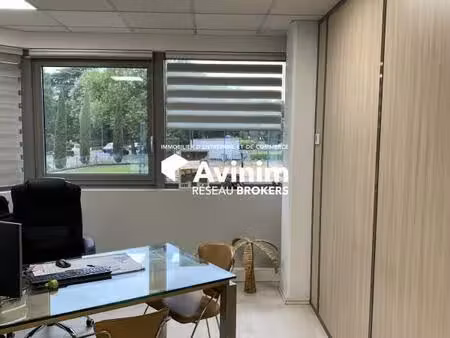 vente bureaux 90 m² à 182 m²