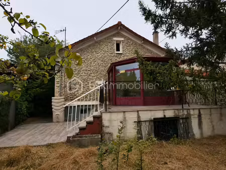 meaux – maison en pierre meulière – 3 chambres – véranda – sous-sol total – garage