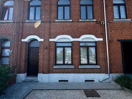 imposante bâtisse de 160m² dans un style maison de maître