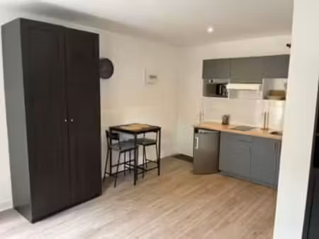 location appartement t1 meublé à douvres-la-délivrande (14440) : à louer t1 meublé / 24m² 