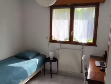 location appartement t1 meublé à lesquin (59810) : à louer t1 meublé / 12m² lesquin