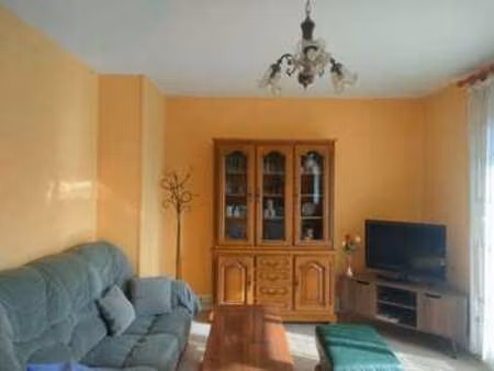 location appartement 3 pièces meublé à noisy-le-grand (93160) : à louer 3 pièces meublé / 
