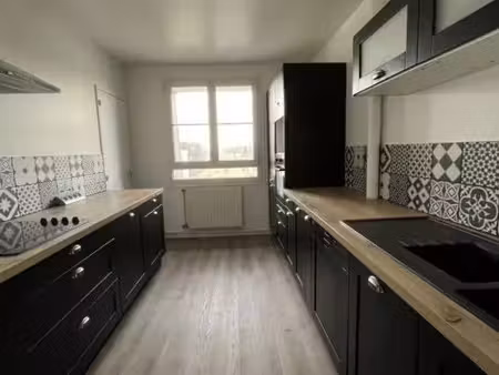 location appartement 3 pièces 65 m² à harfleur (76700)
