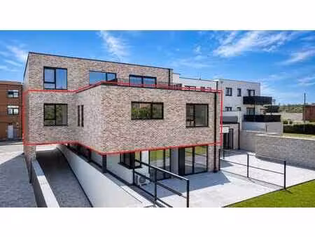 appartement 3 chambres avec terrasse de 19m²