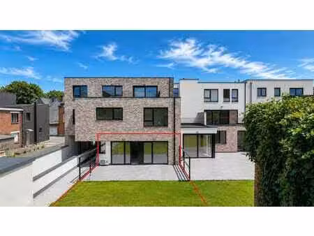 rez-de-chaussée 2 chambres avec terrasse et jardin