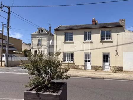 vente maison 3 pièces 73 m² montreuil-bellay (49260)