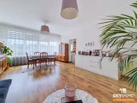 appartement à vendre à avenue edouard bénès 146 molenbeek-saint-jean (vbe53947)