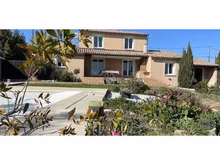 villa avec piscine et jardin vaison-la-romaine (84)