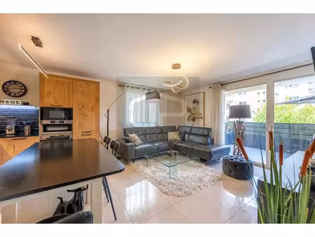 vente appartement 3 pièces 64 m² à annecy (74000)  425 000 €