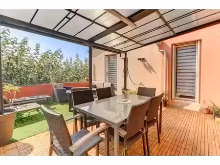 vente appartement 5 pièces 92 m² à carros (06510)  385 000 €