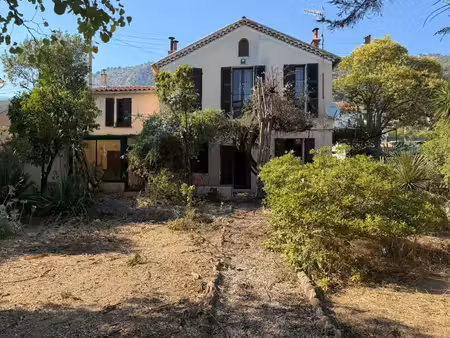 vente maison 6 pièces 110 m² toulon (83100)