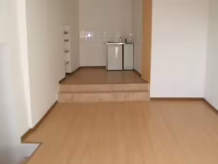 location appartement 2 pièces 38 m² à aups (83630)